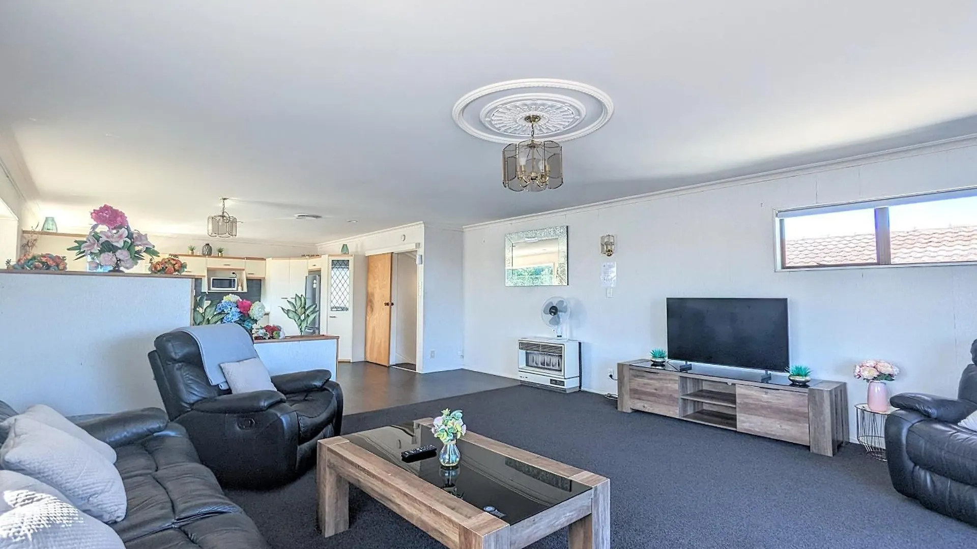 Available Now! Family Home Near Redwood Forest Rotorua 0*,